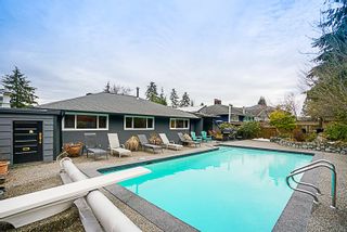 Photo 18: 919 N DOLLARTON Highway in North Vancouver: Dollarton House for sale : MLS®# R2136365