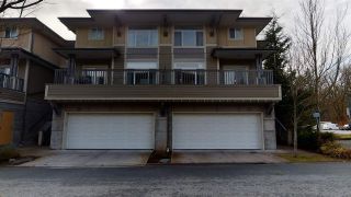 Photo 2: 37 40632 GOVERNMENT Road in Squamish: Brackendale Townhouse for sale in "Riverswalk" : MLS®# R2546041