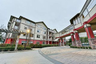Photo 24: 402 2511 KING GEORGE Boulevard in Surrey: King George Corridor Condo for sale in "The Pacifica" (South Surrey White Rock)  : MLS®# R2853773