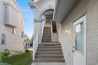 Photo 28: 92 Sierra Morena Green SW in Calgary: Signal Hill Row/Townhouse for sale : MLS®# A2075752