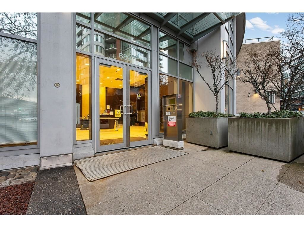 Main Photo: 1107 689 ABBOTT Street in Vancouver: Downtown VW Condo for sale (Vancouver West)  : MLS®# R2662523