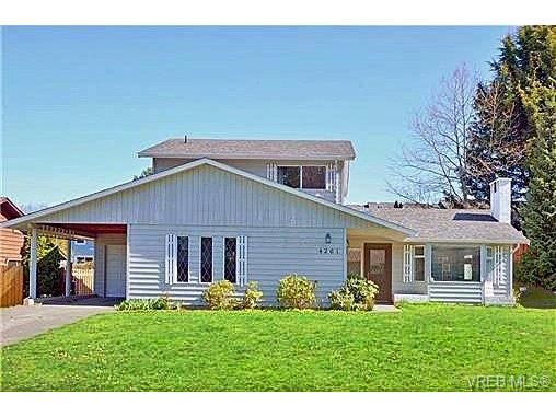 Main Photo: 4261 Moorpark Pl in VICTORIA: SW Northridge House for sale (Saanich West)  : MLS®# 666739