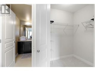 Photo 17: 1093 Sunset Drive Unit# 209 in Kelowna: House for sale : MLS®# 10310663