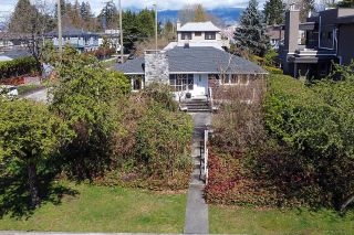Photo 3: 3791 W 2ND Avenue in Vancouver: Point Grey House for sale (Vancouver West)  : MLS®# R2815980