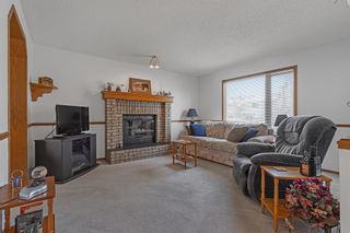 Photo 8: 12 Riverwood Close SE in Calgary: Riverbend Detached for sale : MLS®# A2031516