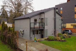 Photo 36: 986 Annie St in Saanich: SE Quadra Half Duplex for sale (Saanich East)  : MLS®# 862039