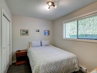 Photo 17: 1907 Cultra Ave in Central Saanich: CS Saanichton House for sale : MLS®# 912225