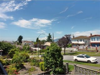 Photo 16: 2928 6TH Ave E in Vancouver East: Renfrew VE Home for sale ()  : MLS®# V998658