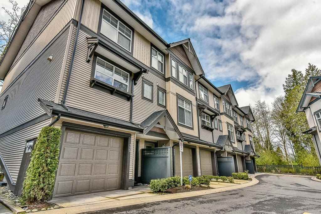 Main Photo: 34 6123 138 Street in Surrey: Sullivan Station Townhouse for sale in "Panorama Woods" : MLS®# R2157009