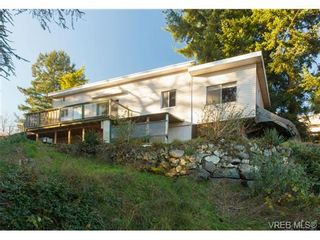 Photo 1: 4057 Grange Rd in VICTORIA: SW Strawberry Vale House for sale (Saanich West)  : MLS®# 717206