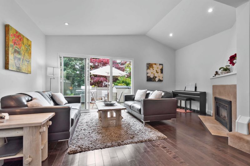 FEATURED LISTING: 2409 5TH Avenue West Vancouver