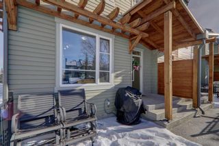 Photo 5: 34 Chapalina Square SE in Calgary: Chaparral Row/Townhouse for sale : MLS®# A2103231
