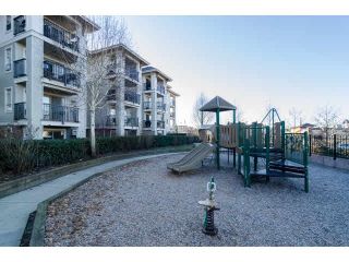 Photo 18: D401 8929 202ND Street in Langley: Walnut Grove Condo for sale in "THE GROVE" : MLS®# F1428782