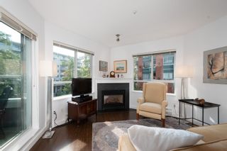 Photo 6: 215 128 W 8TH Street in North Vancouver: Central Lonsdale Condo for sale in "The Library" : MLS®# R2723486