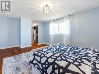 Photo 16: 69 CASTLETHORPE CRESCENT in Ottawa: House for sale : MLS®# 1386892
