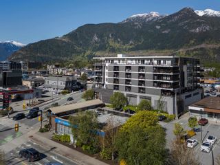 Photo 2: 609 1365 PEMBERTON Avenue in Squamish: Downtown SQ Condo for sale : MLS®# R2878930