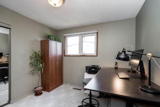Photo 7: 247 Speers Road in Winnipeg: Windsor Park House for sale (2G)  : MLS®# 202312139