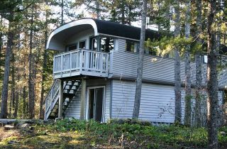Photo 1: 7 GARIBALDI Drive in Whistler: Black Tusk - Pinecrest House for sale in "BLACK TUSK" : MLS®# R2014772