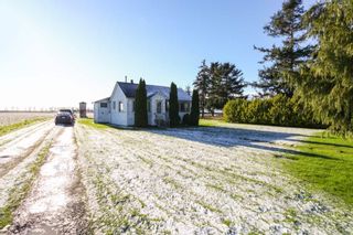 Photo 2: 2946 W RIVER Road in Delta: Ladner Rural House for sale in "Farm area  incl. Westham Island" (Ladner)  : MLS®# R2126646