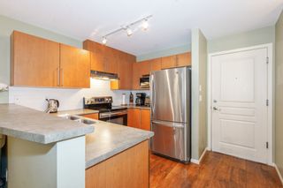 Photo 8: 152 1100 E 29TH Street in North Vancouver: Lynn Valley Condo for sale in "Highgate" : MLS®# R2704147