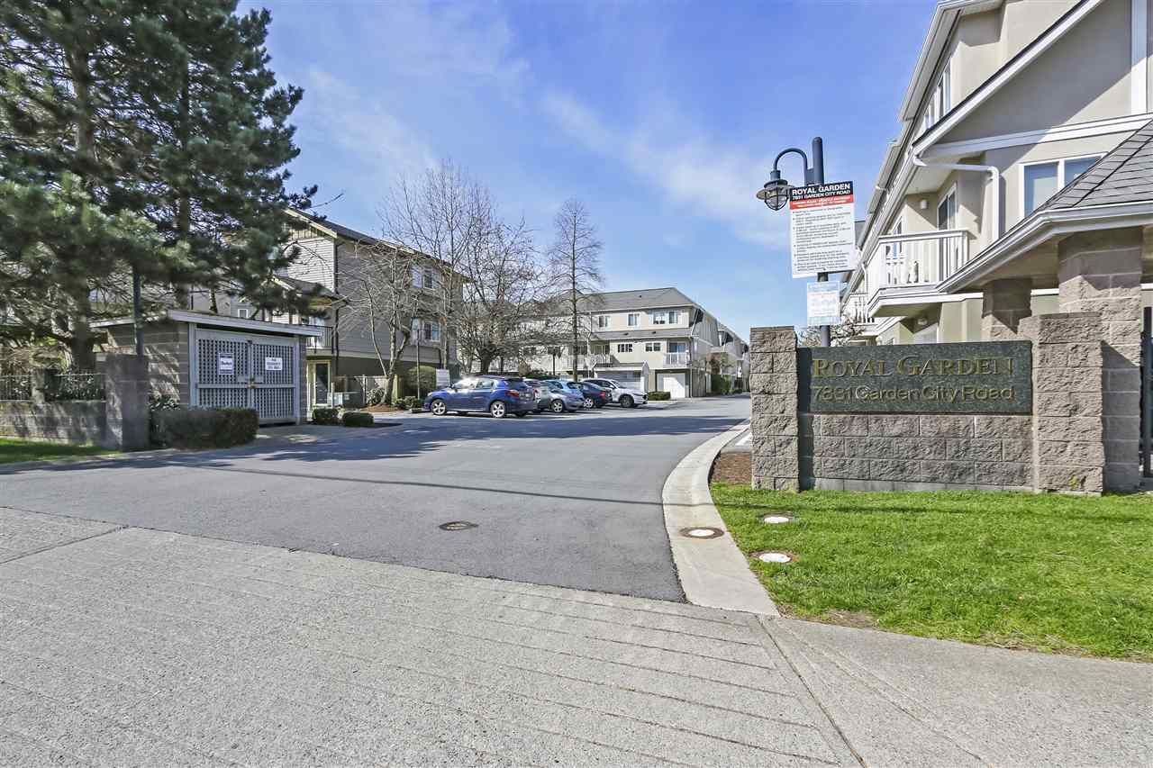 Main Photo: 68 7831 GARDEN CITY Road in Richmond: Brighouse South Townhouse for sale : MLS®# R2432956