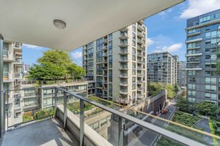 Photo 14: 803 1788 COLUMBIA Street in Vancouver: False Creek Condo for sale in "EPIC AT WEST" (Vancouver West)  : MLS®# R2816855