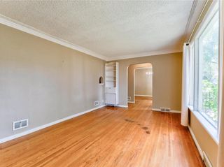 Photo 11: 388 Centennial Street in Winnipeg: River Heights North Residential for sale (1C)  : MLS®# 202325412