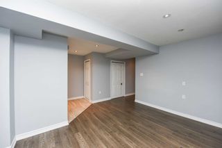 Photo 8: 5032 Rundle Court in Mississauga: East Credit House (2-Storey) for sale : MLS®# W5857516