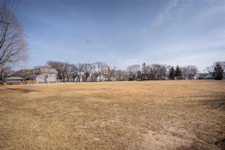 Photo 35: 679 Garwood Avenue in Winnipeg: Osborne Village Residential for sale (1B)  : MLS®# 202106168