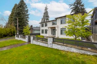 Photo 3: 1401 SMITH Avenue in Coquitlam: Central Coquitlam House for sale : MLS®# R2877250
