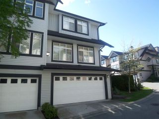 Photo 1: 99 19932 70 Avenue in Langley: Willoughby Heights Townhouse for sale in "Summerwood" : MLS®# R2096509