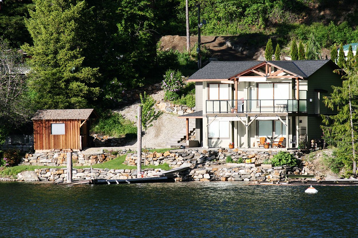 Photo 4: Photos: 2307 Chief Atahm Drive: Adams Lake House for sale (Shuswap)  : MLS®# 10238441