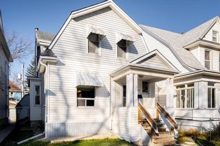 Photo 1: 120 Walnut Street in Winnipeg: Wolseley House for sale (5B)  : MLS®# 202026201
