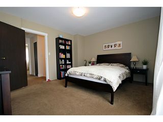 Photo 15: 5548 1ST Avenue in Tsawwassen: Pebble Hill House for sale in "PEBBLE HILL" : MLS®# V1056796