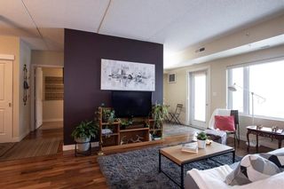 Photo 2: 604 330 Stradbrook Avenue in Winnipeg: Osborne Village Condominium for sale (1B)  : MLS®# 202202045