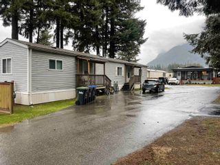 Photo 6: 20 63071 FLOOD HOPE Road: Hope Manufactured Home for sale in "The Cedars Mobile Home Park" (Hope & Area)  : MLS®# R2859425