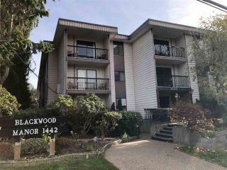 Photo 2: 209 1442 BLACKWOOD Street: White Rock Condo for sale in "Blackwood Manor" (South Surrey White Rock)  : MLS®# R2419194