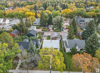 Photo 2: 10961 136 Street in Edmonton: Zone 07 House for sale : MLS®# E4358413
