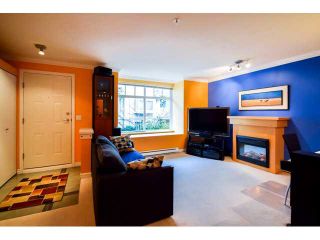 Photo 5: 41 7488 SOUTHWYNDE Avenue in Burnaby: South Slope Townhouse for sale in "LEDGESTONE 1" (Burnaby South)  : MLS®# V1110457