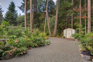 Photo 37: 9488 Inverness Rd in North Saanich: NS Ardmore House for sale : MLS®# 946402