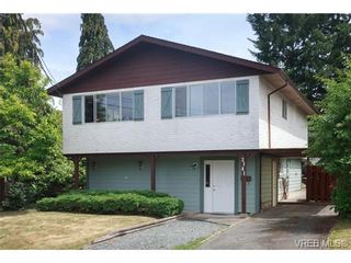 Photo 1: 3141 Blackwood St in VICTORIA: Vi Mayfair House for sale (Victoria)  : MLS®# 734623