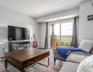 Photo 8: 402 60 Lynnmore Street in Guelph: Pine Ridge Condo for sale : MLS®# X6811076