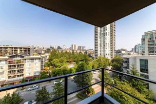 Photo 15: 906 151 W 2ND STREET in North Vancouver: Lower Lonsdale Condo for sale : MLS®# R2332933