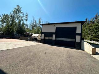 Photo 6: 13215 LAKESHORE Drive in Charlie Lake: Lakeshore House for sale (Fort St. John)  : MLS®# R2774913