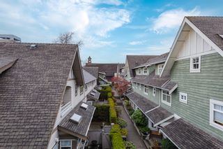 Photo 2: 5408 LARCH Street in Vancouver: Kerrisdale Townhouse for sale (Vancouver West)  : MLS®# R2773497