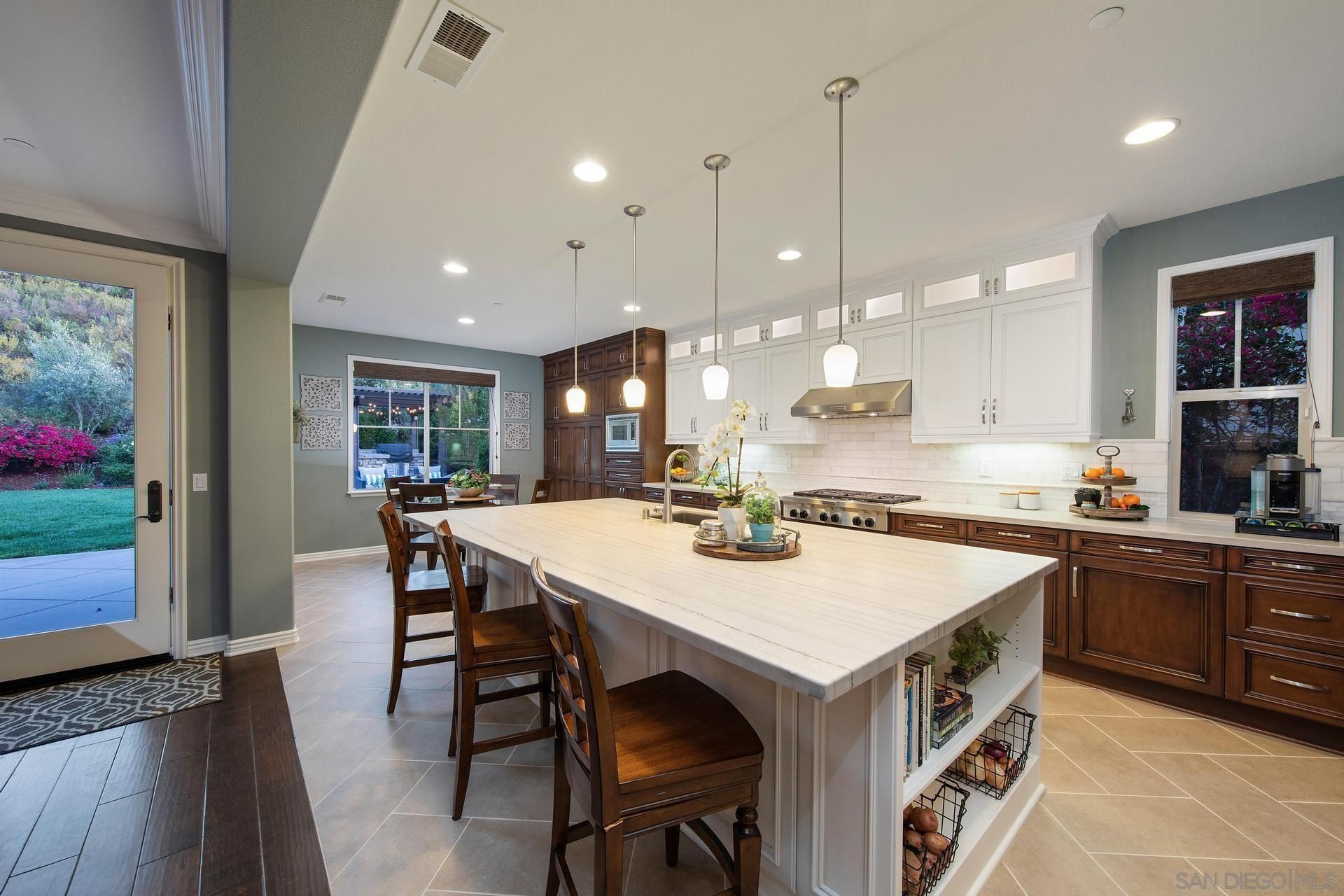 Main Photo: SCRIPPS RANCH House for sale : 5 bedrooms : 14619 Whispering Ridge Road in San Diego