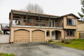 Photo 1: 19779 116A Avenue in Pitt Meadows: South Meadows House for sale : MLS®# R2772075