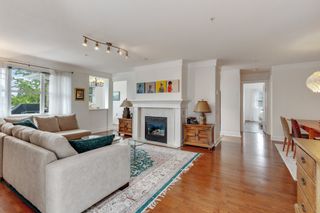 Photo 3: 305 3088 W 41ST Avenue in Vancouver: Kerrisdale Condo for sale (Vancouver West)  : MLS®# R2696712