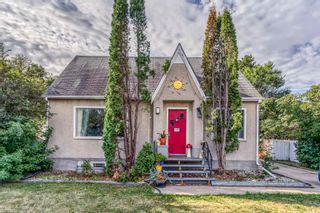 Photo 1: Pleasentview - 10623 61 AV NW in Edmonton: Zone 15 House for sale : MLS®# E4268370