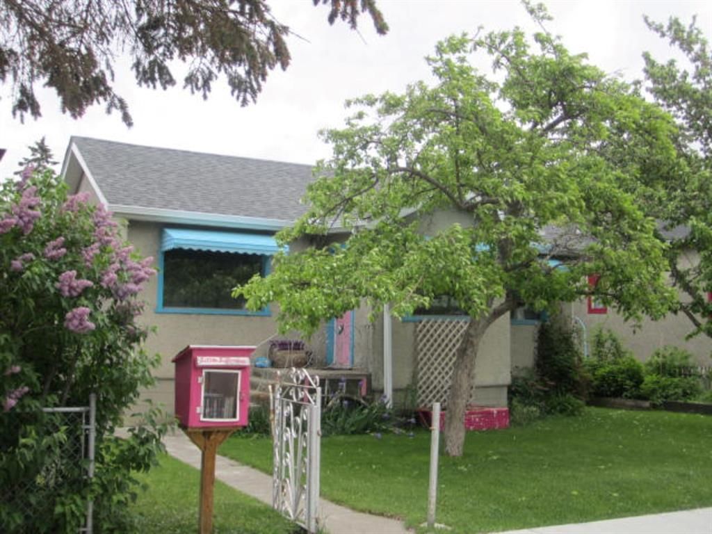 Photo 1: Photos: 1426 11 Avenue SE in Calgary: Inglewood Detached for sale : MLS®# A1229230